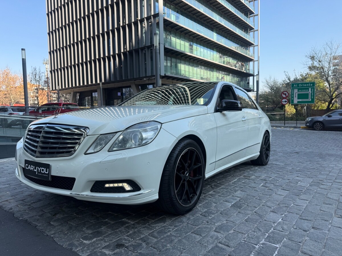 MERCEDES-BENZ E500 v8 2010 - FULL MOTOR