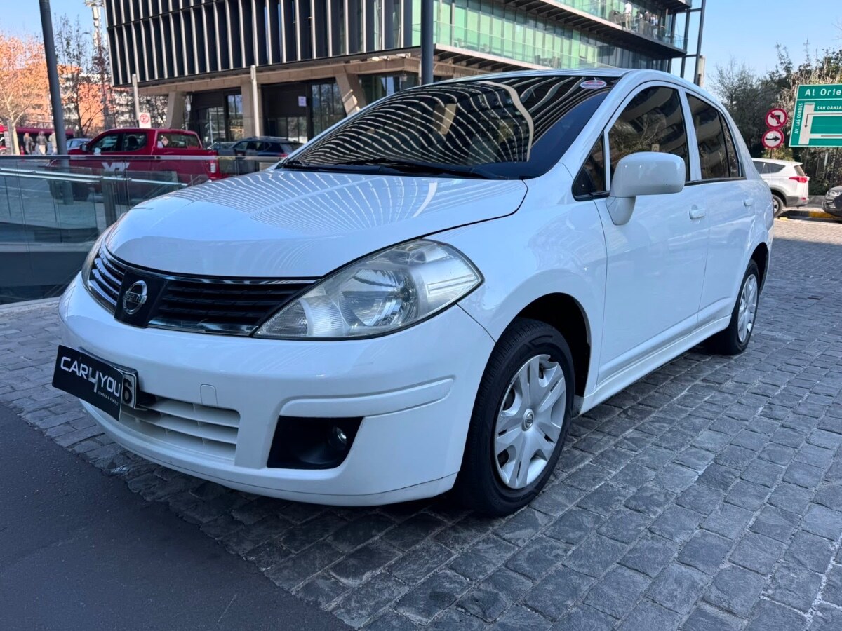NISSAN TIIDA Sedan 2012 2 DUEÑOS - FULL MOTOR