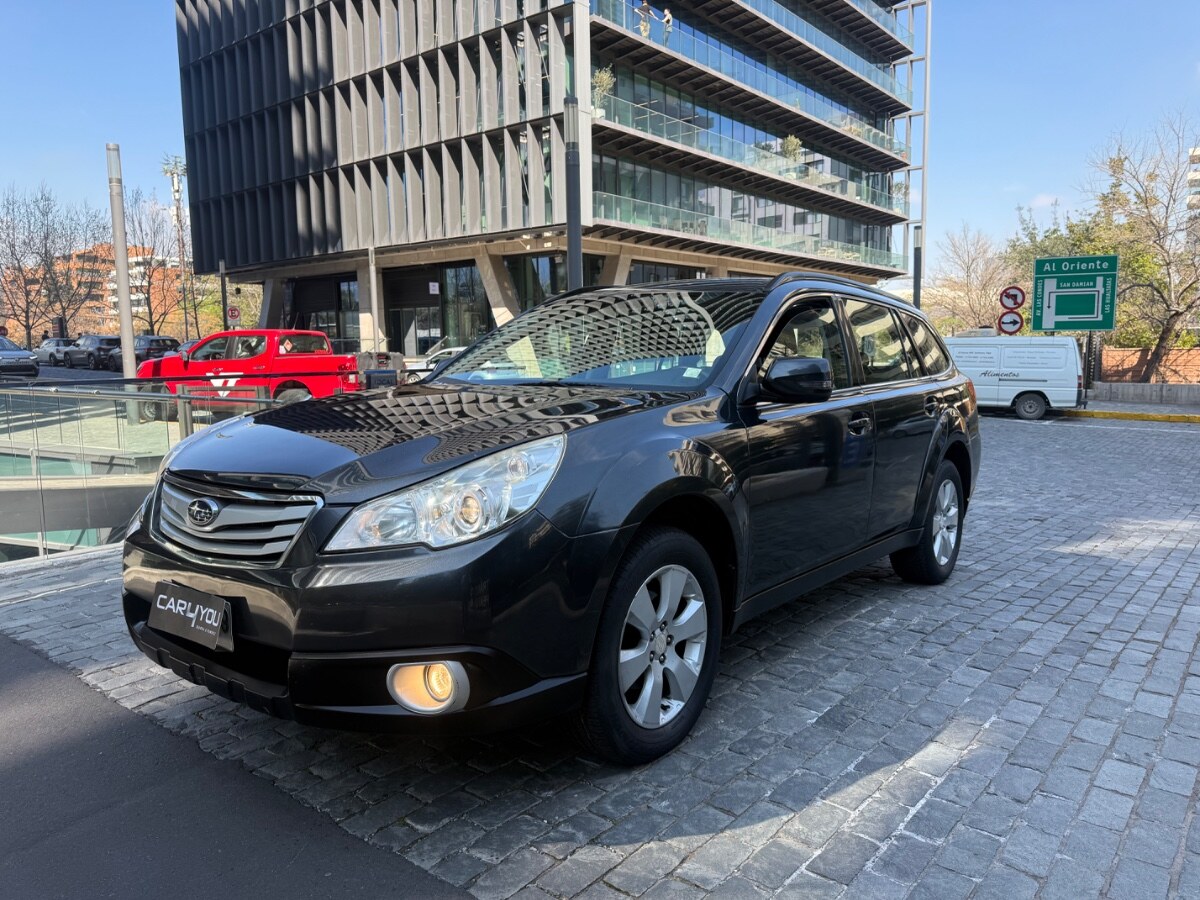 SUBARU OUTBACK 2.5 2012 UNICA DUEÑA - FULL MOTOR