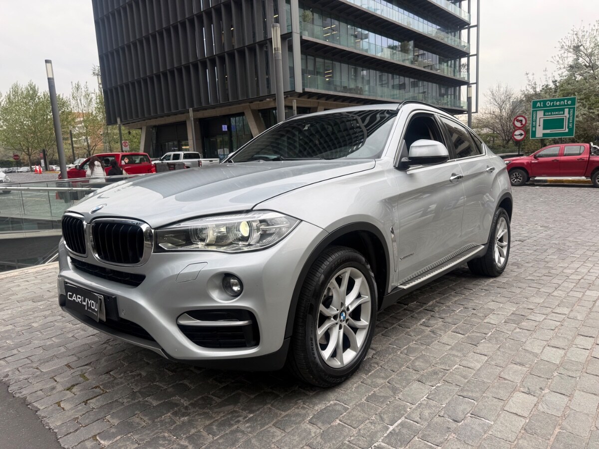 BMW X6 3.0D XDRIVE 2016 NEUMATICOS NUEVOS - CARPLAY - FULL MOTOR