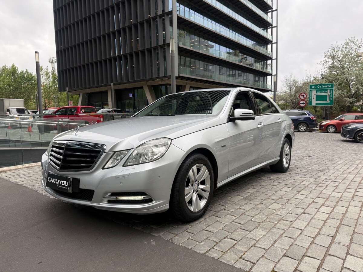 MERCEDES-BENZ E200 Blue Efficiency 2012 Mantenimiento al dia - FULL MOTOR