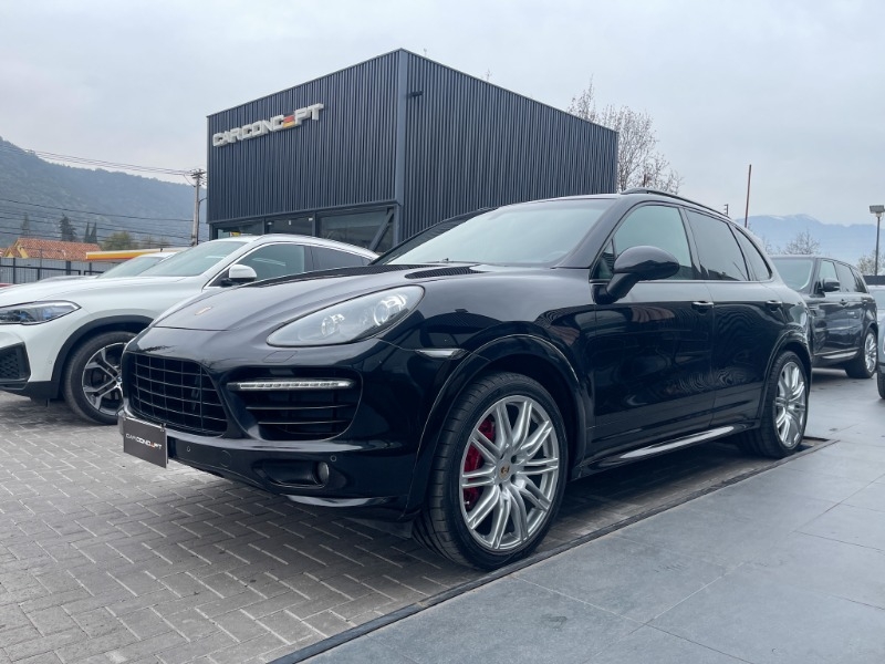 PORSCHE CAYENNE GTS 4.8 V8 2013  - 