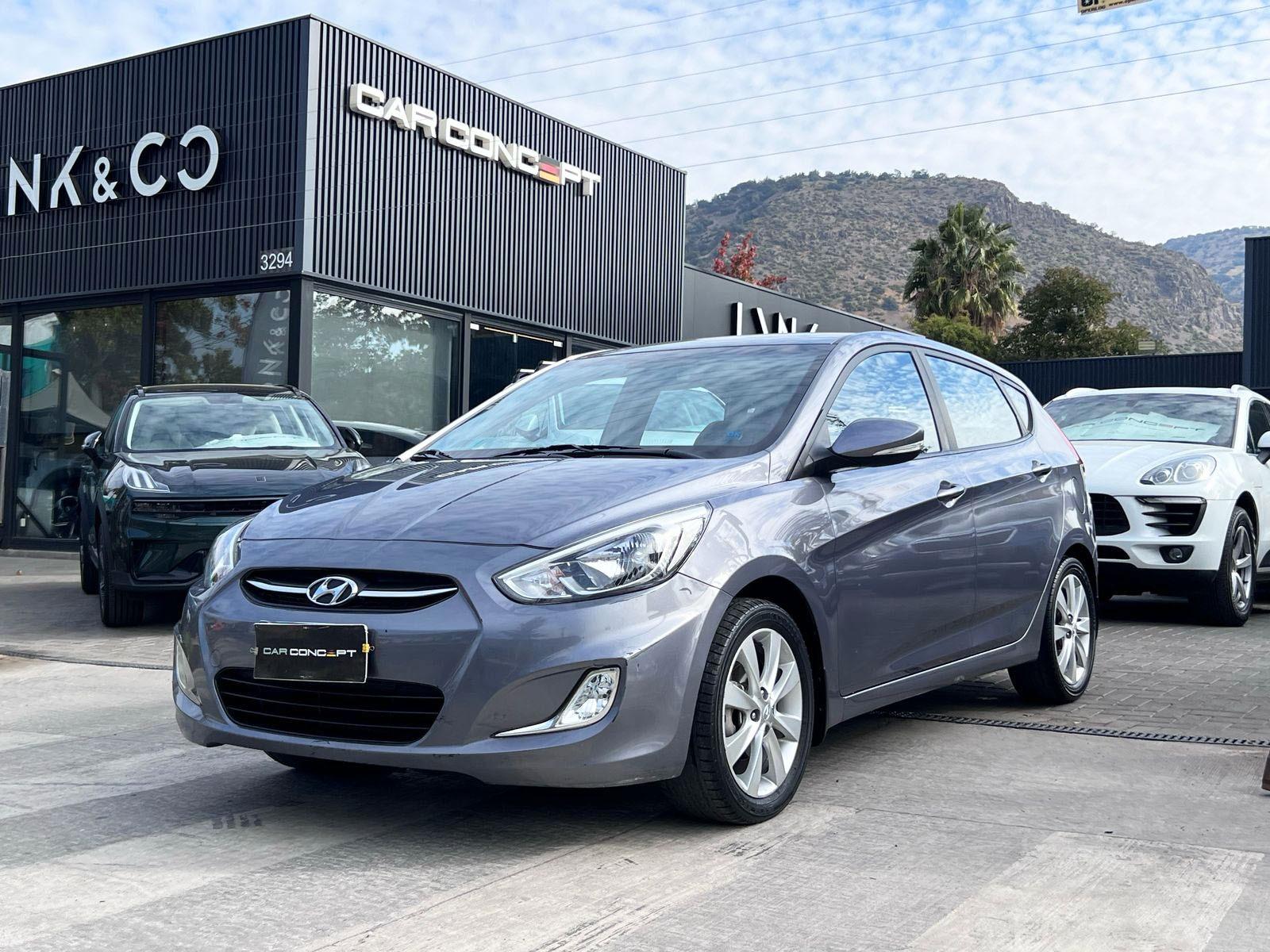 HYUNDAI ACCENT GL  1.4 RB 2016  - Car Concept