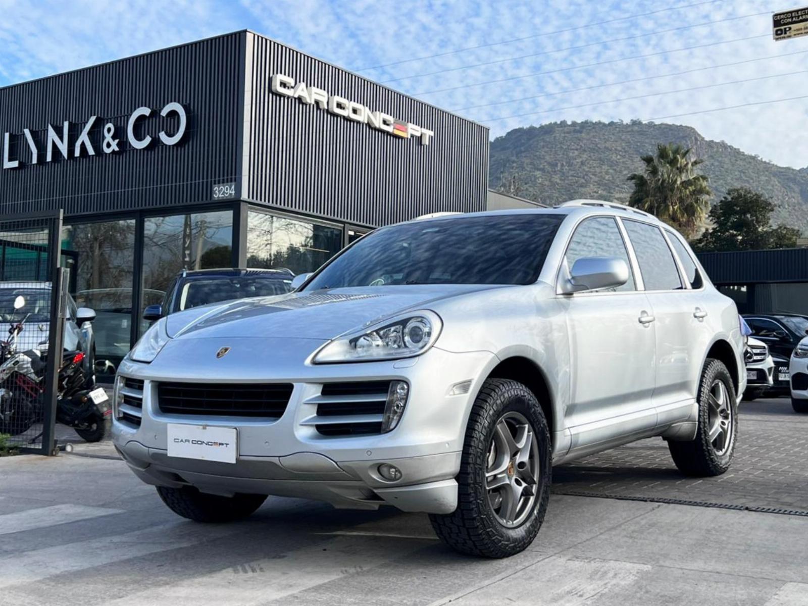 PORSCHE CAYENNE S 4.8 2008 MANTENIMIENTO EN LA MARCA  - Car Concept