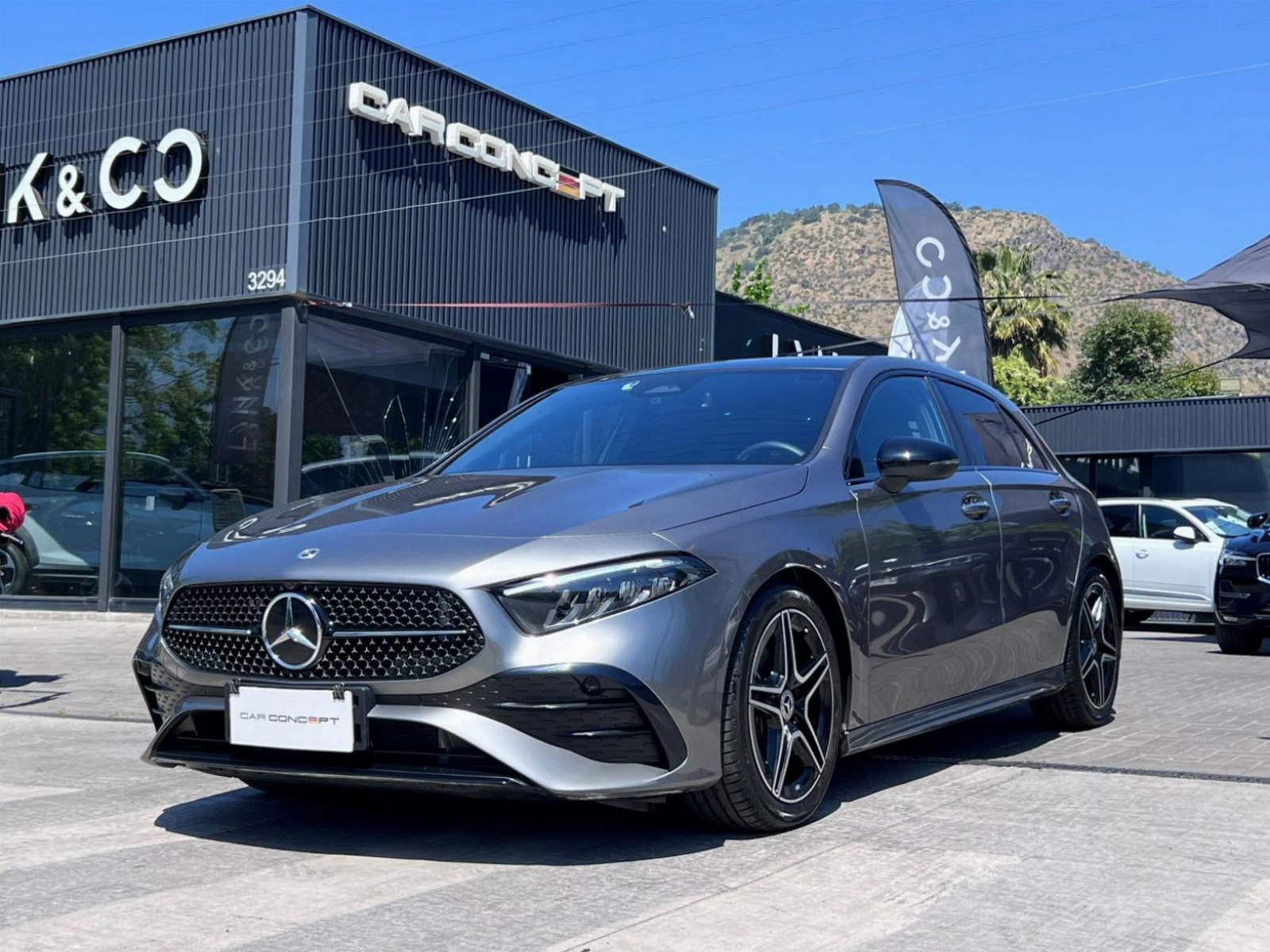 MERCEDES-BENZ A200 AMG LINE 2025 ÚNICO DUEÑO - FULL MOTOR
