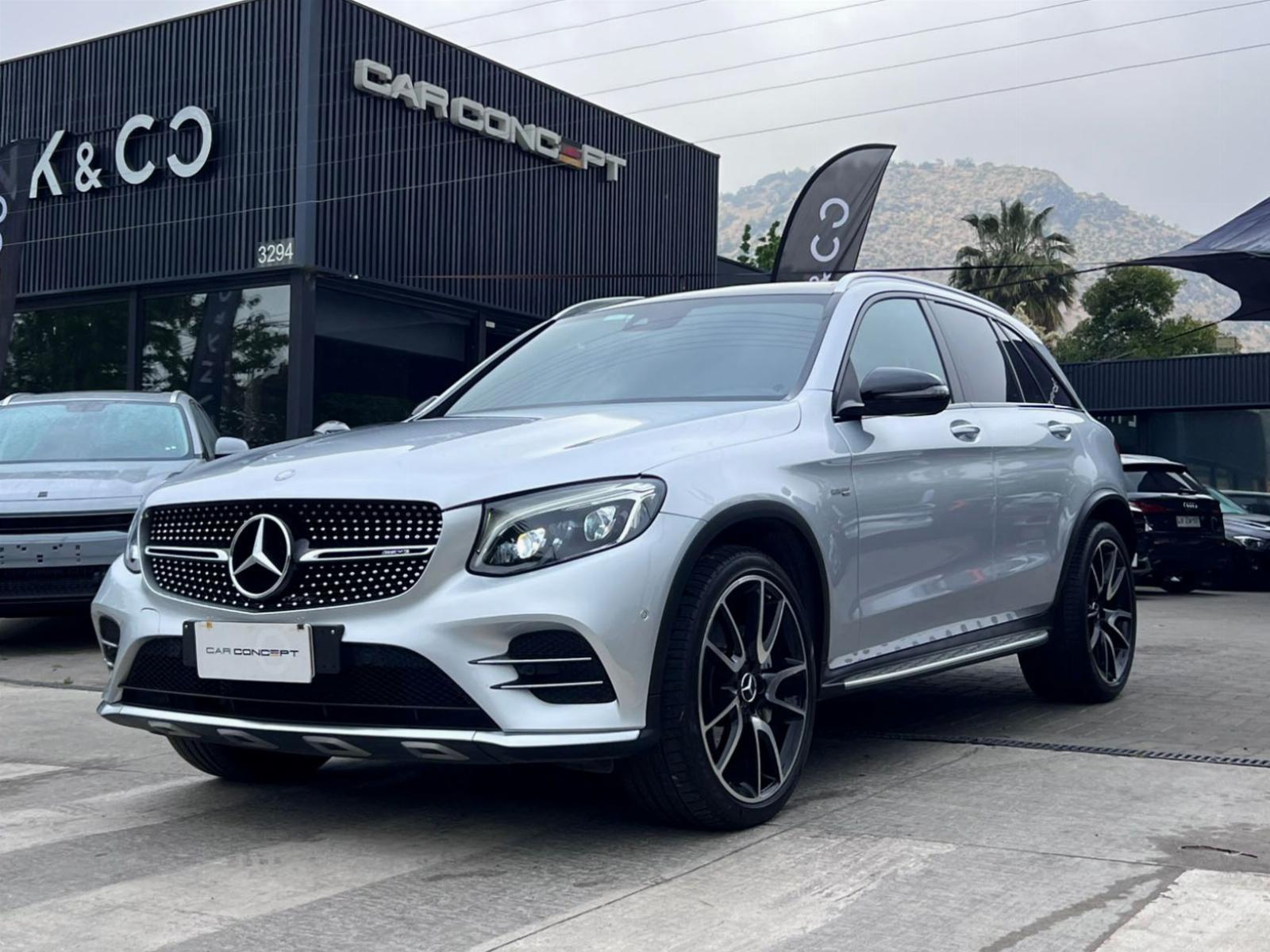 MERCEDES-BENZ GLC 43 AMG BITURBO 4MATIC 2018 MANTENIMIENTO EN LA MARCA - FULL MOTOR