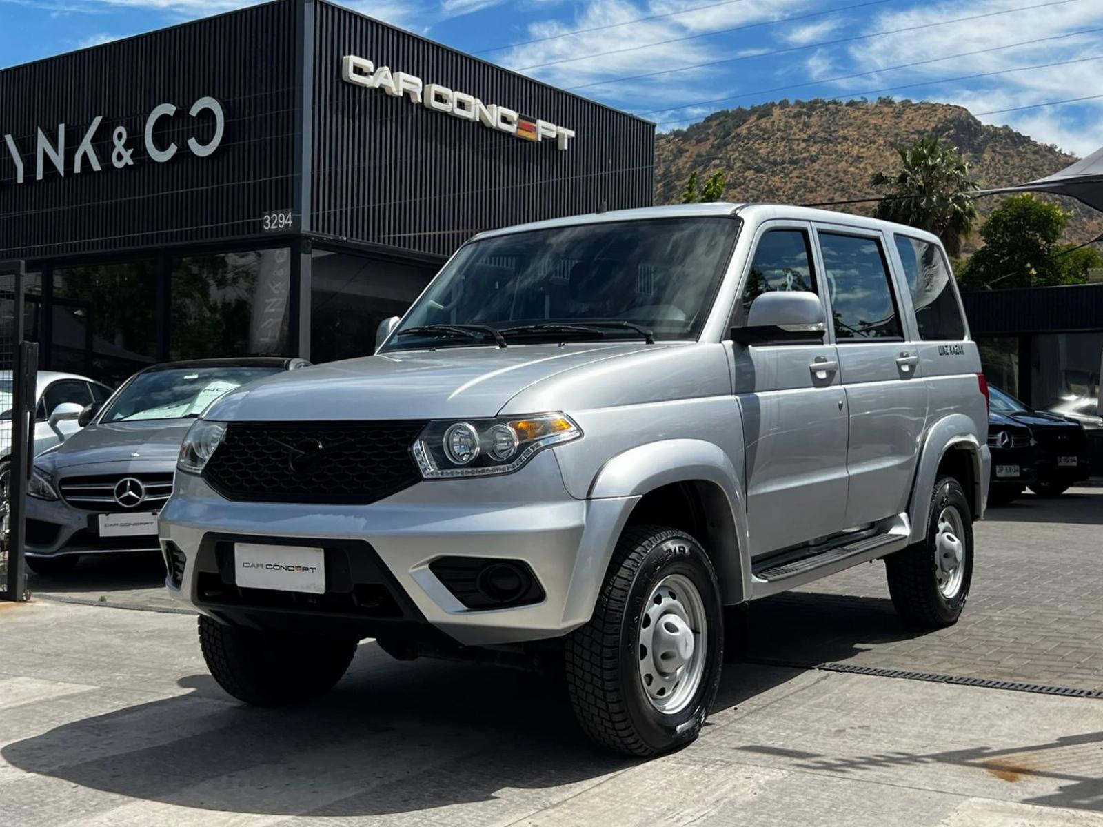 UAZ KAZAK COMFORT 2.7 AT 4x4 2023 ÚNICO DUEÑO - FULL MOTOR