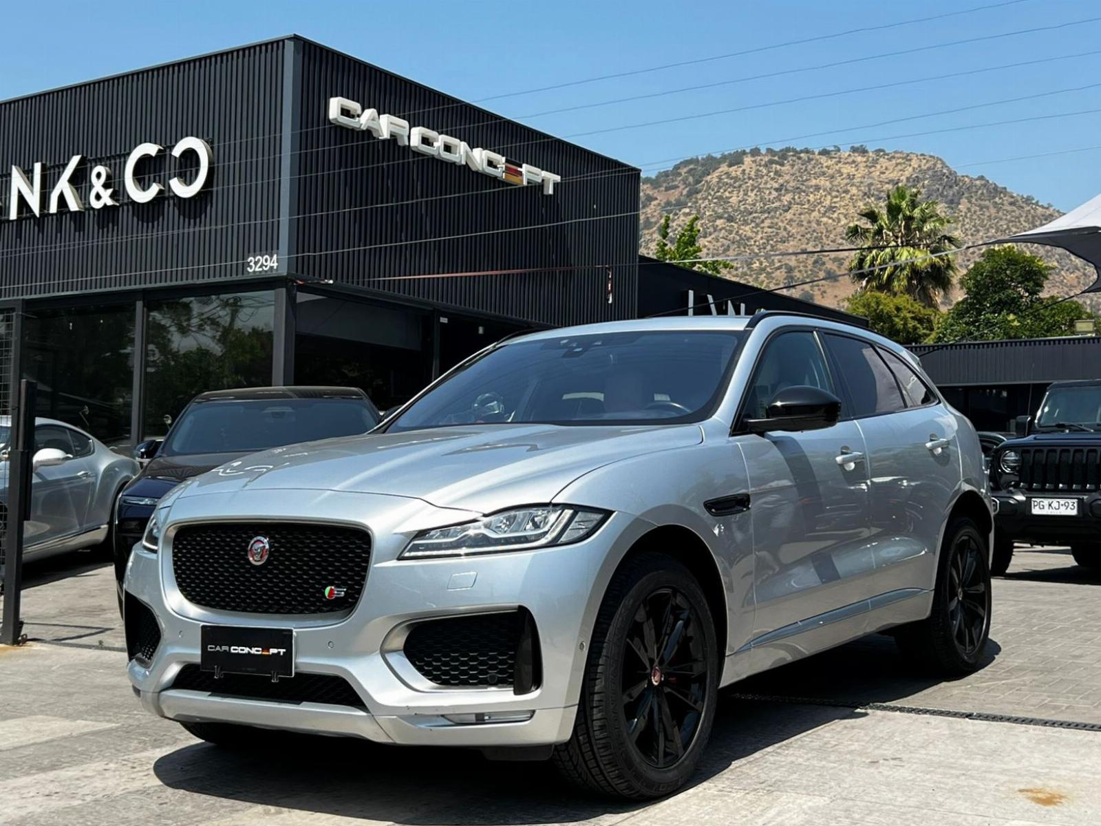 JAGUAR F-PACE S 3.0 SUPERCHARGED 2016 MANTENIMIENTO AL DIA - FULL MOTOR