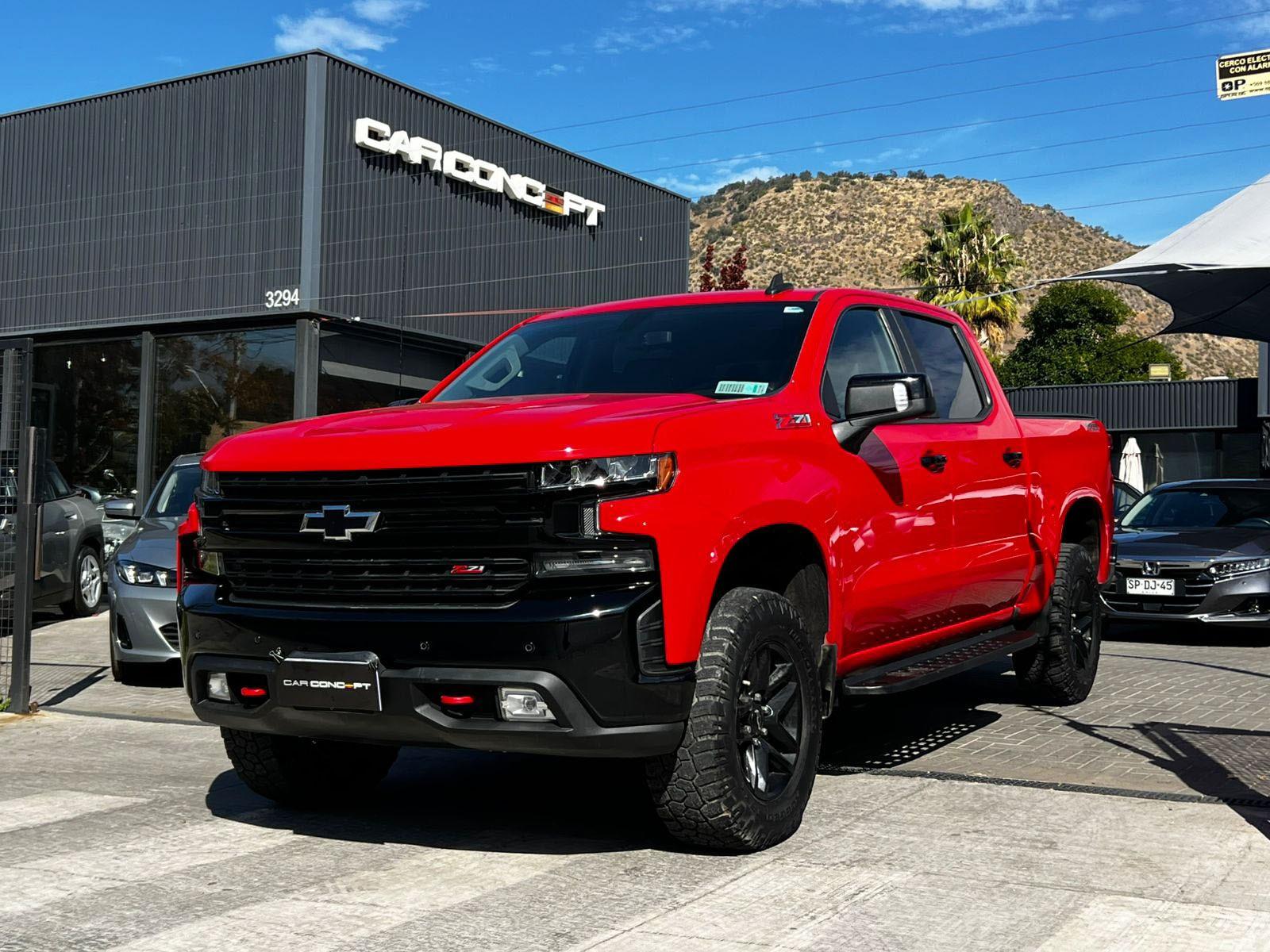 CHEVROLET SILVERADO LT TRAILBOSS 5.3 2021 FACTURABLE UN DUEÑO - FULL MOTOR