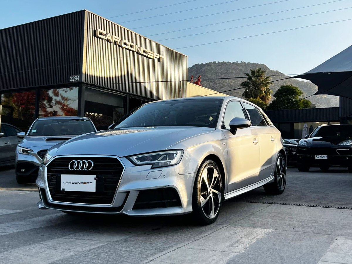 AUDI A3 35 TFSI SPORTBACK 1.4T 2020 MANTENIMIENTO EN LA MARCA - FULL MOTOR