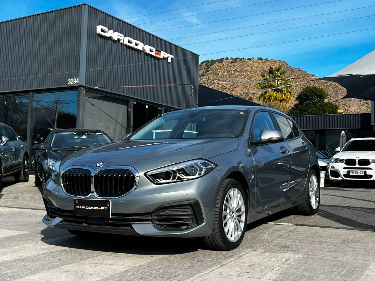 BMW 118 DYNAMIC 1.5T 2023 MANTENIMIENTO EN LA MARCA UN DUEÑO - FULL MOTOR