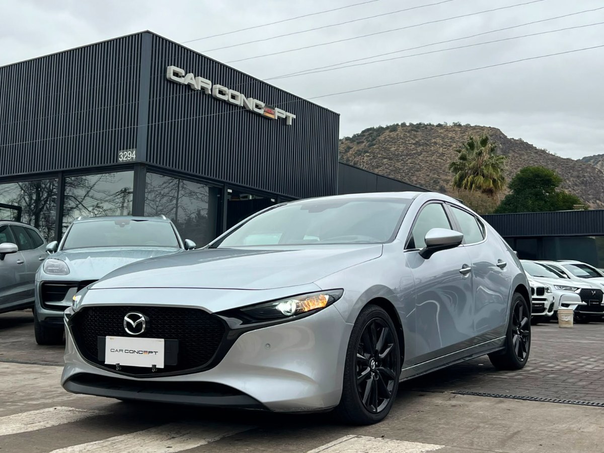 MAZDA 3 GTX 2.5 AT 2021 MANTENIMIENTO EN LA MARCA - FULL MOTOR