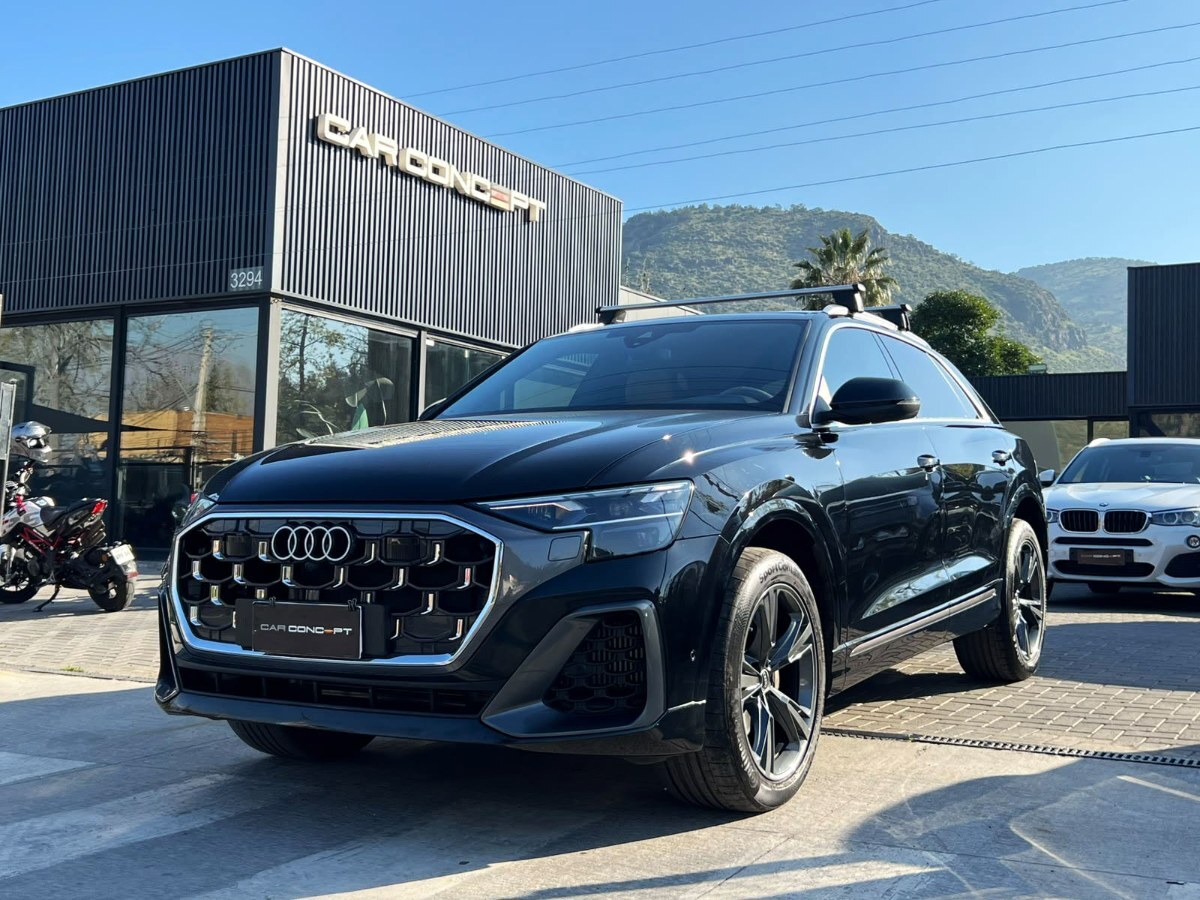 AUDI Q8 55 TFSI QUATTRO 2025 MANTENIMIENTO EN LA MARCA - FULL MOTOR