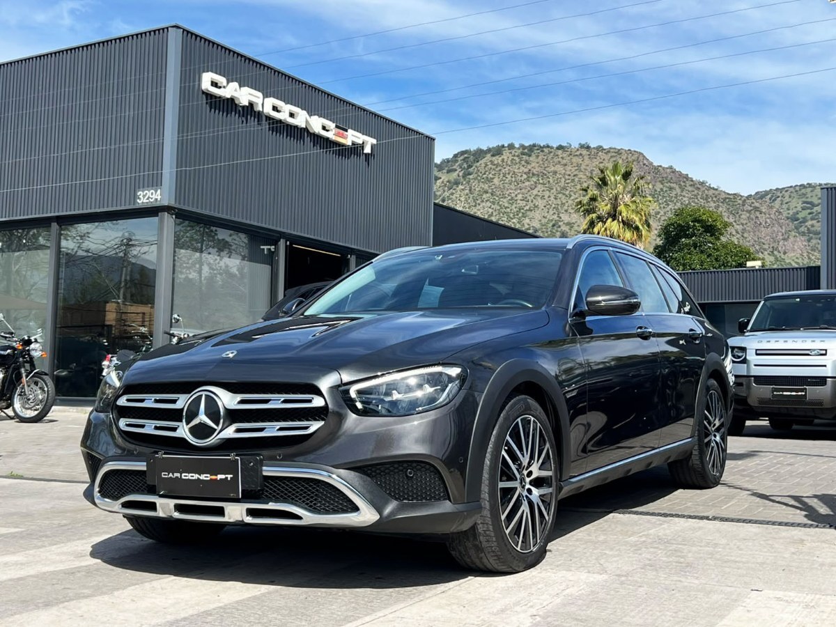 MERCEDES-BENZ E220 D ALL TERRAIN 4MATIC 2024 MANTENIMIENTO EN KAUFMANN - FULL MOTOR