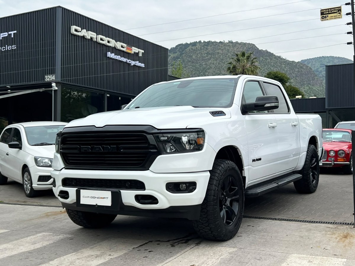 RAM 1500 BIGHORN 3.6 E TORQUE 2022 MANTENIMIENTO AL DIA - FULL MOTOR