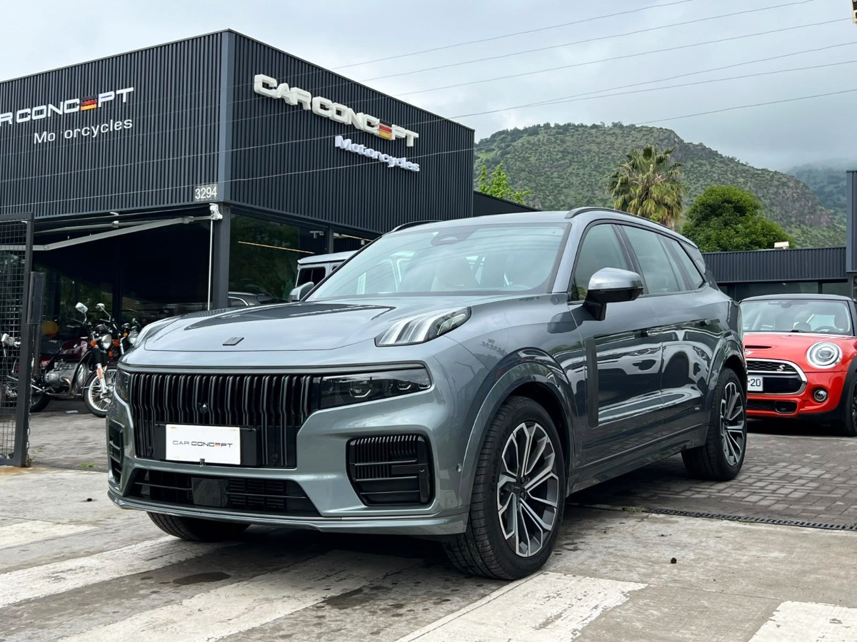 LYNK &amp; CO 09  HÍBRIDO 2.0 AT 4x4 2025 MANTENIMIENTO EN LA MARCA UN DUEÑO  - FULL MOTOR