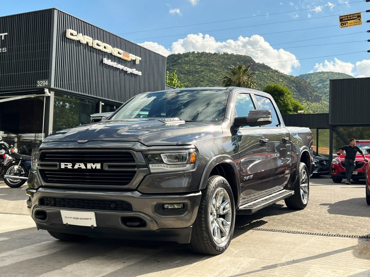 RAM 1500 LARAMIE SPORT 5.7 2021 MANTENIMIENTO AL DIA - Car Concept