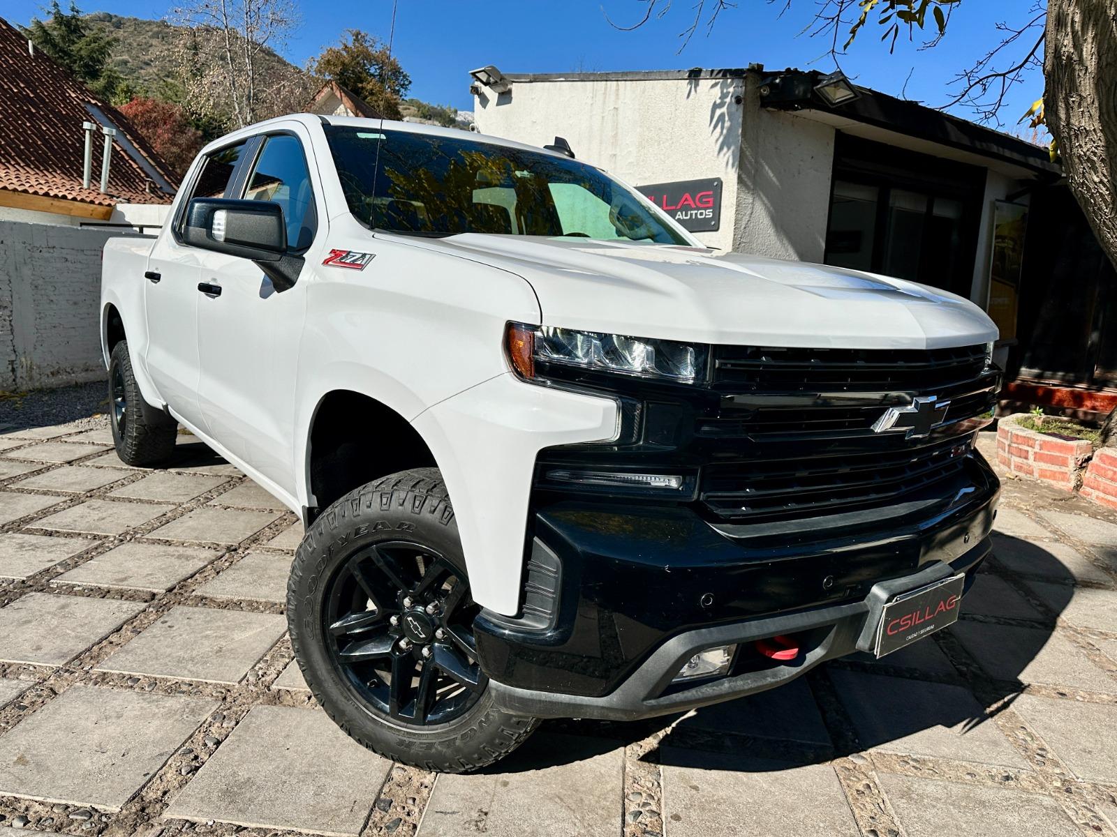 CHEVROLET SILVERADO 5.3 LT TRAIL BOSS  4WD  2020 Uso 100 % particular - Flamantísima  - CSILLAG