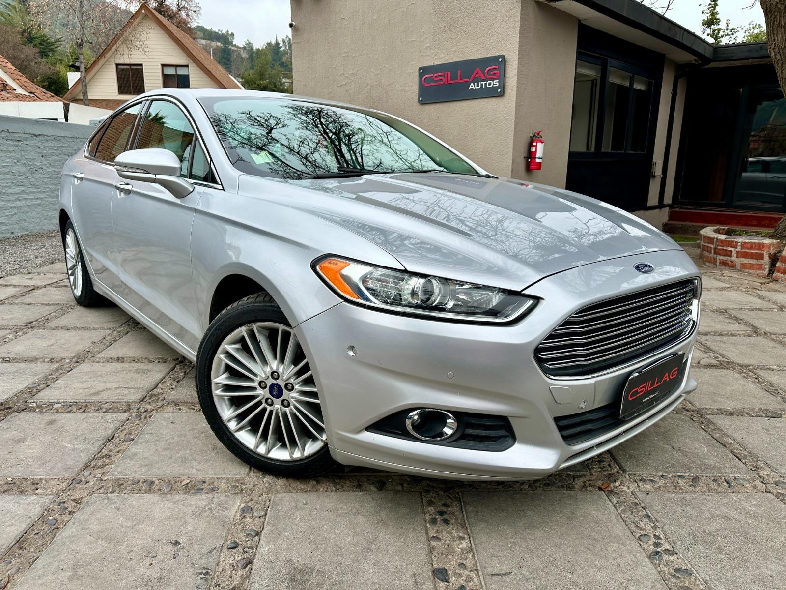 FORD FUSION 2.0 ECOBOOST  2016 Máximo equipo  - 