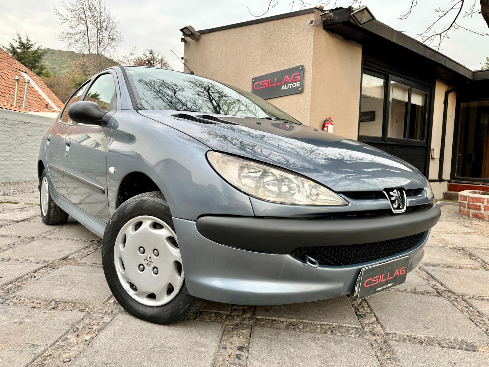 PEUGEOT 206 XR 1.6 2005 Absolutamente exepcional - FULL MOTOR