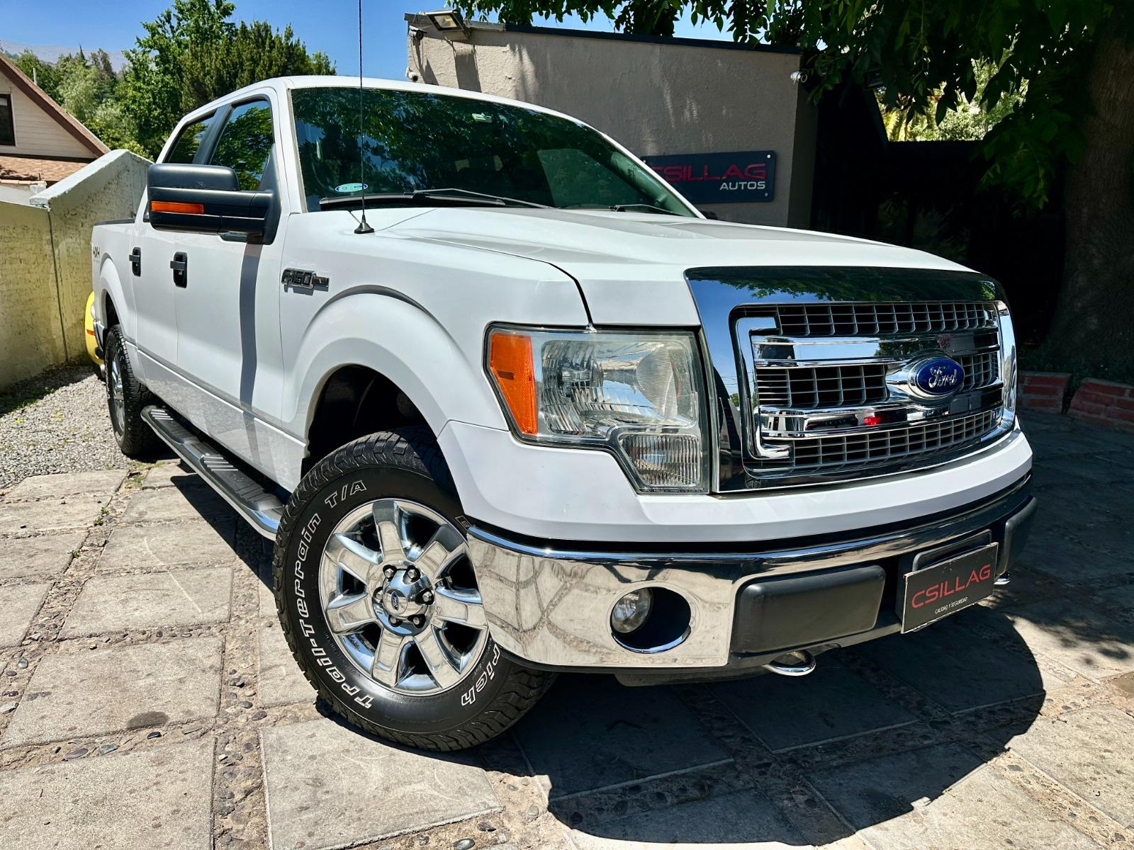 FORD F-150 XLT 5.0 4X4 2014 Realmente como nueva - FULL MOTOR
