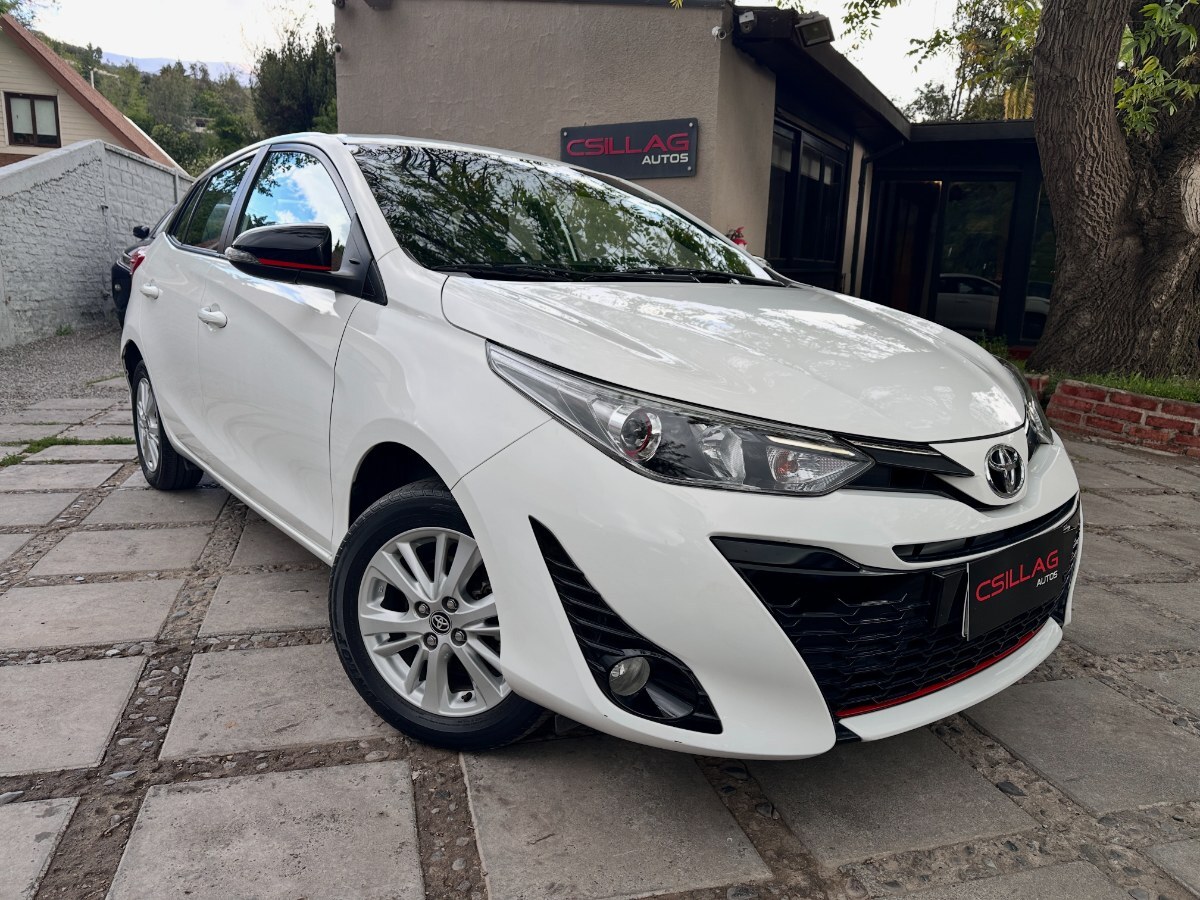 TOYOTA YARIS SPORT AUTOMATICO 2021 Unico dueño - FULL MOTOR