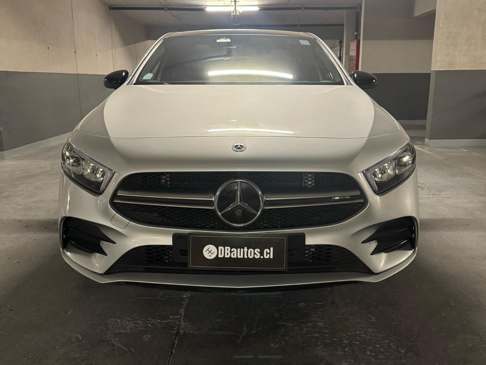 MERCEDES-BENZ A35 AMG HB 2.0 2022 UNICO DUEÑO, MANTENCIONES EN LA MARCA - DB Autos