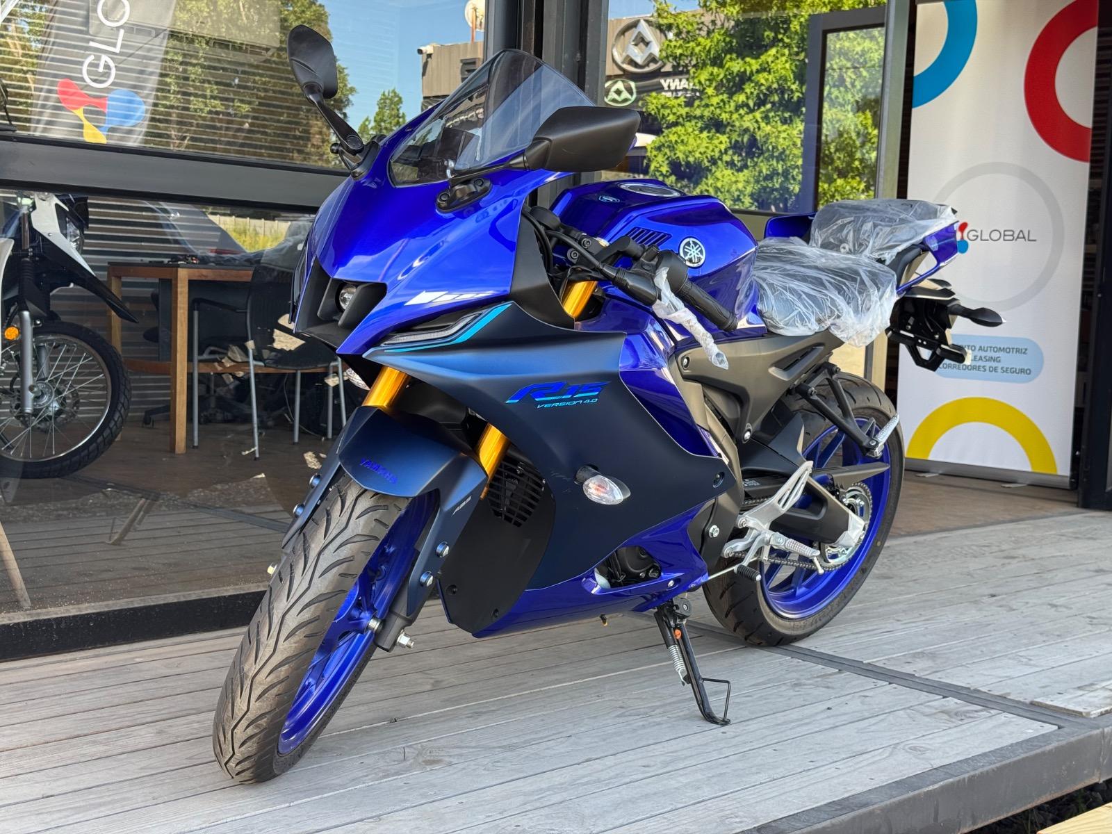 YAMAHA R-150 R-15 v4 2023 Moto 0 km facturada 2023 - EA Automotora
