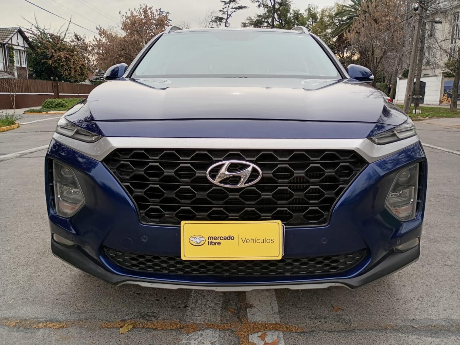 HYUNDAI SANTA FE 2.2 CRDI AUTO VALUE 4WD 2019 SUV 3 CORRIDAS DE ASIENTOS AT DIESEL - FULL MOTOR