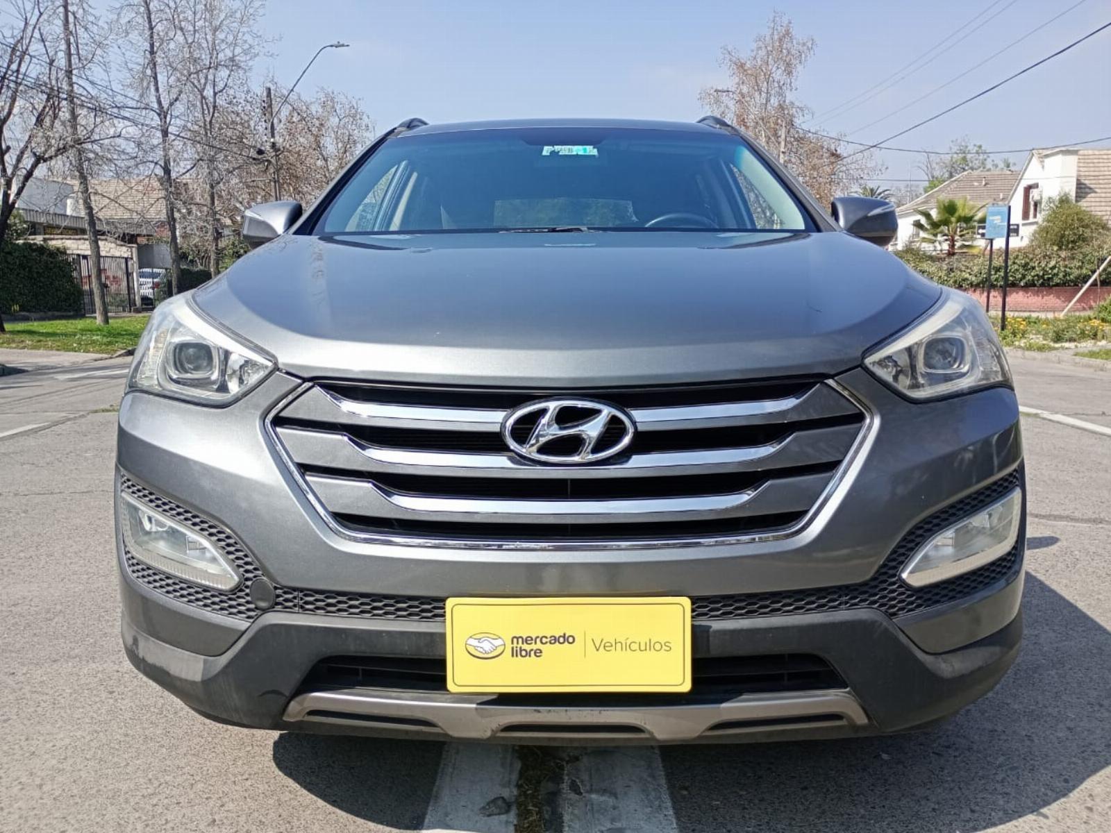 HYUNDAI SANTA FE GLS 2.4  AT 2014 EXCELENTE ESTADO SANTA FE AUTOMATICA - 