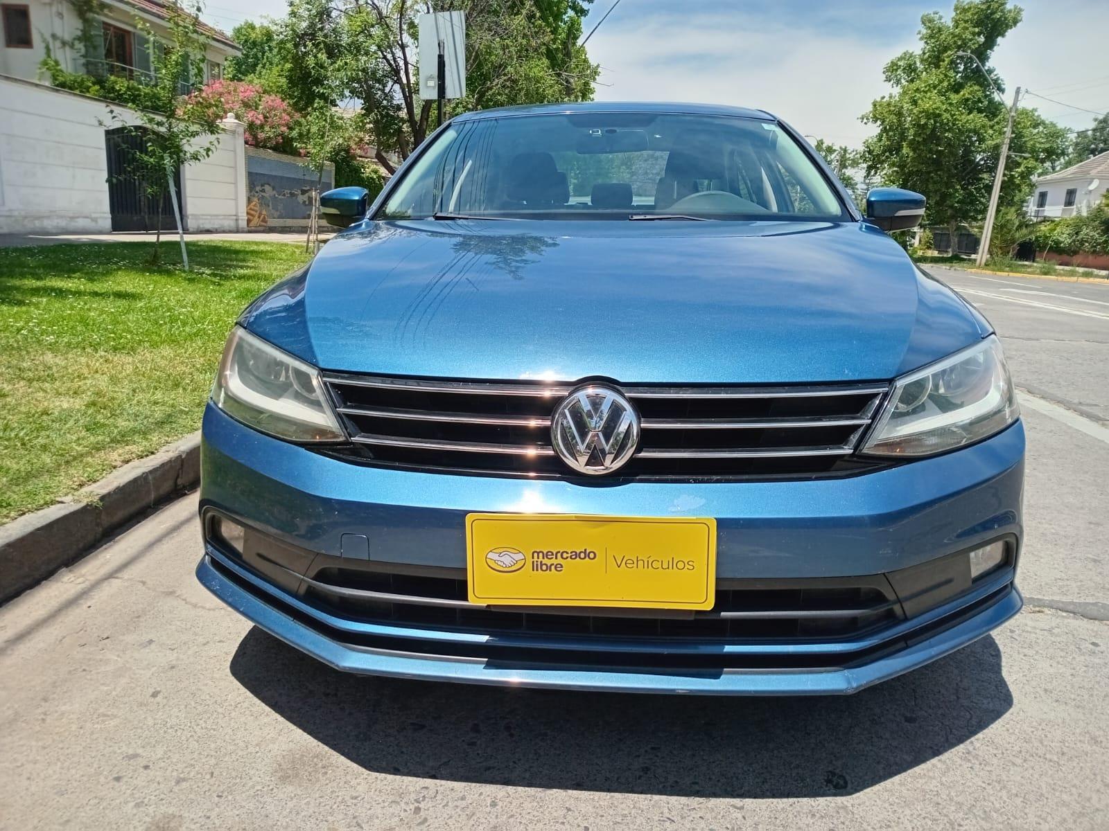 VOLKSWAGEN BORA 2.0 TDI AT 2017 OPORTUNIDAD SEDAN DIESEL - FULL MOTOR