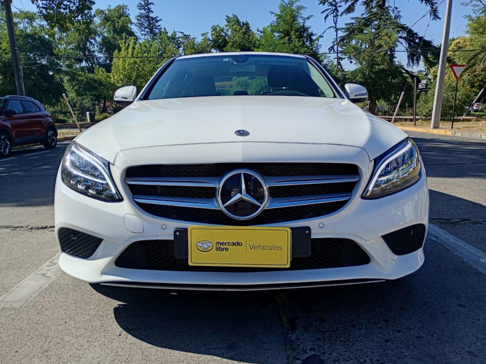 MERCEDES-BENZ C200 FL 1.5 2019 IMPECABLE SEDAN FULL EQUIPO - FULL MOTOR