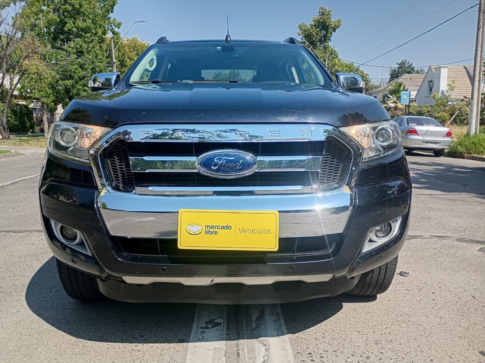 FORD RANGER LIMITED 4X4 3.2 AUT 2019 1 DUEÑO 7 AIRBAG DIESEL - FULL MOTOR