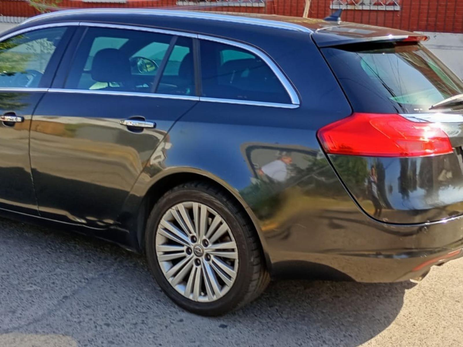 OPEL INSIGNIA COSMO 2.0 AUTOMÁTICO 2013 AIRE ACONDICIONADO LLANTAS NEBLINEROS DOBLE AIRBAG - FULL MOTOR