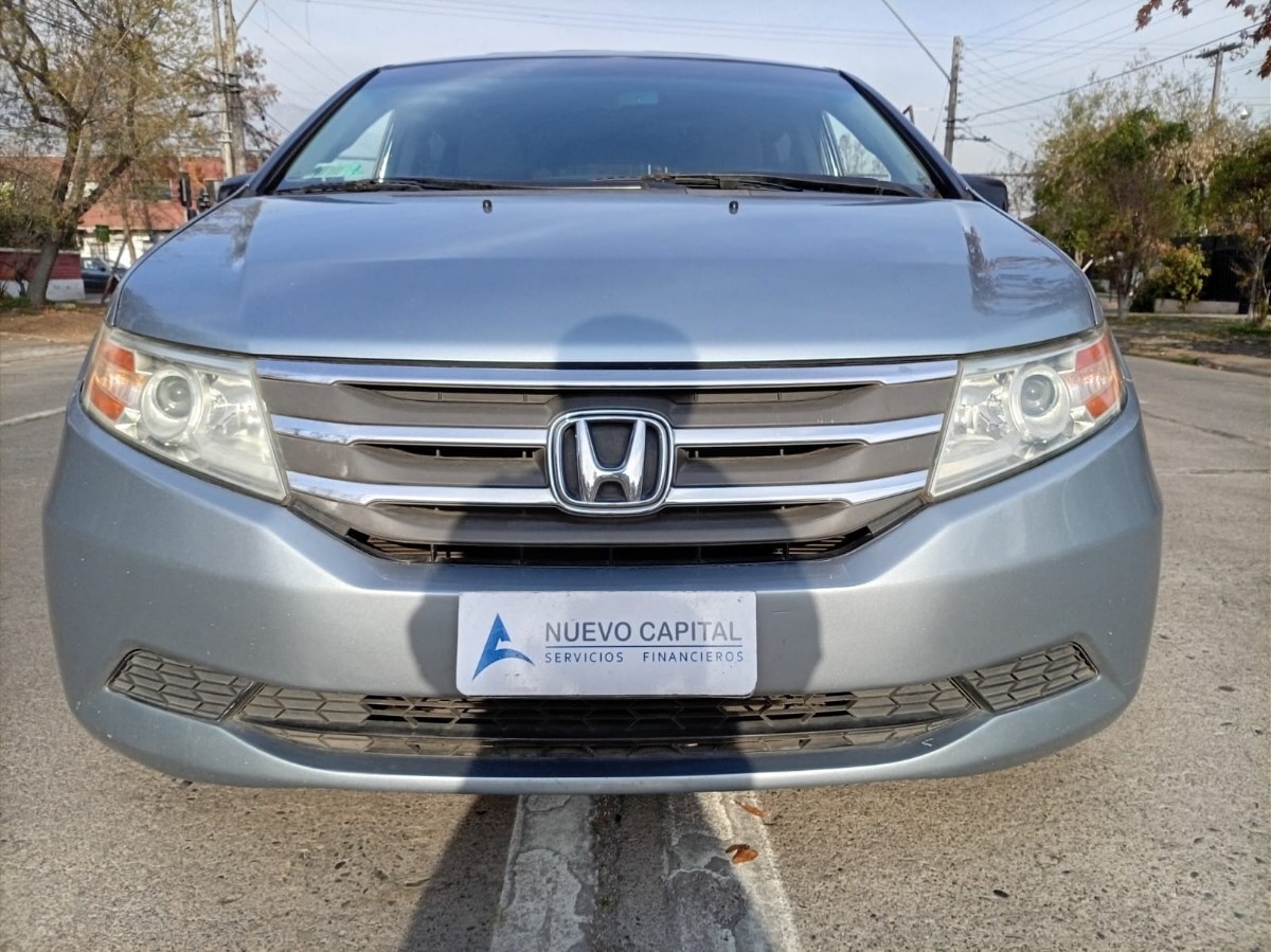 HONDA ODYSSEY FULL 3.5 AUT 2012 IMPECABLE STATION WAGON  FULL EQUIPO  - Automoviles El Golf