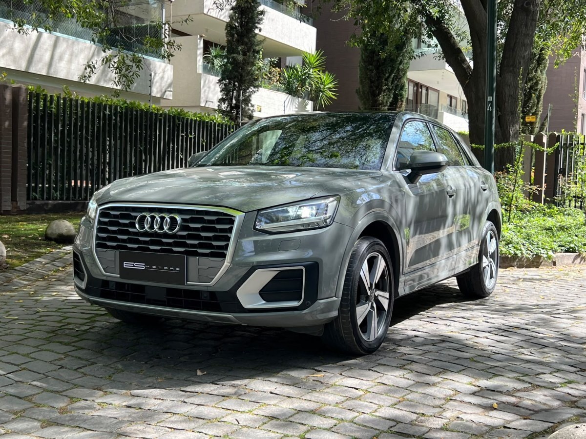 AUDI Q2 SPORT 35 TFSI 1.4T 2020 MANTENIMIENTO EN LA MARCA - FULL MOTOR