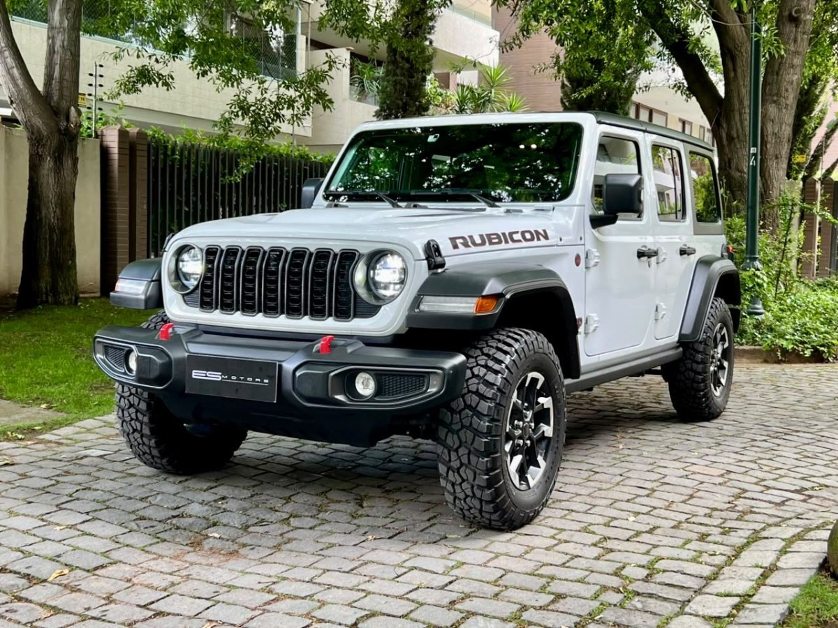 JEEP WRANGLER RUBICON 2.0 AT 4x4 2026 MANTENIMIENTO EN LA MARCA UN DUEÑO - FULL MOTOR