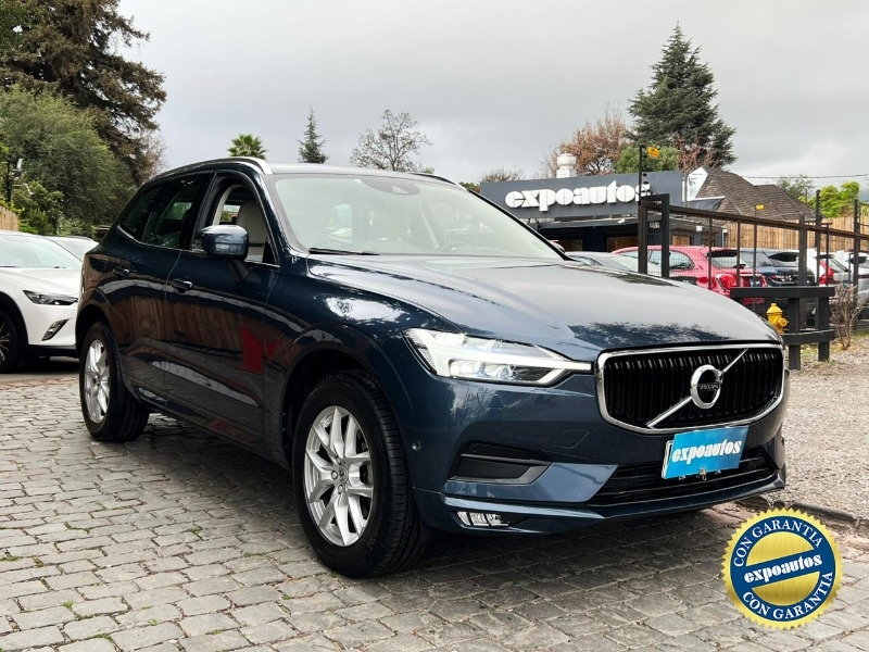 VOLVO XC60 MOMENTUM T5 AWD UN DUEÑO 2019 MANTENIMIENTO EN LA MARCA - ExpoAutos