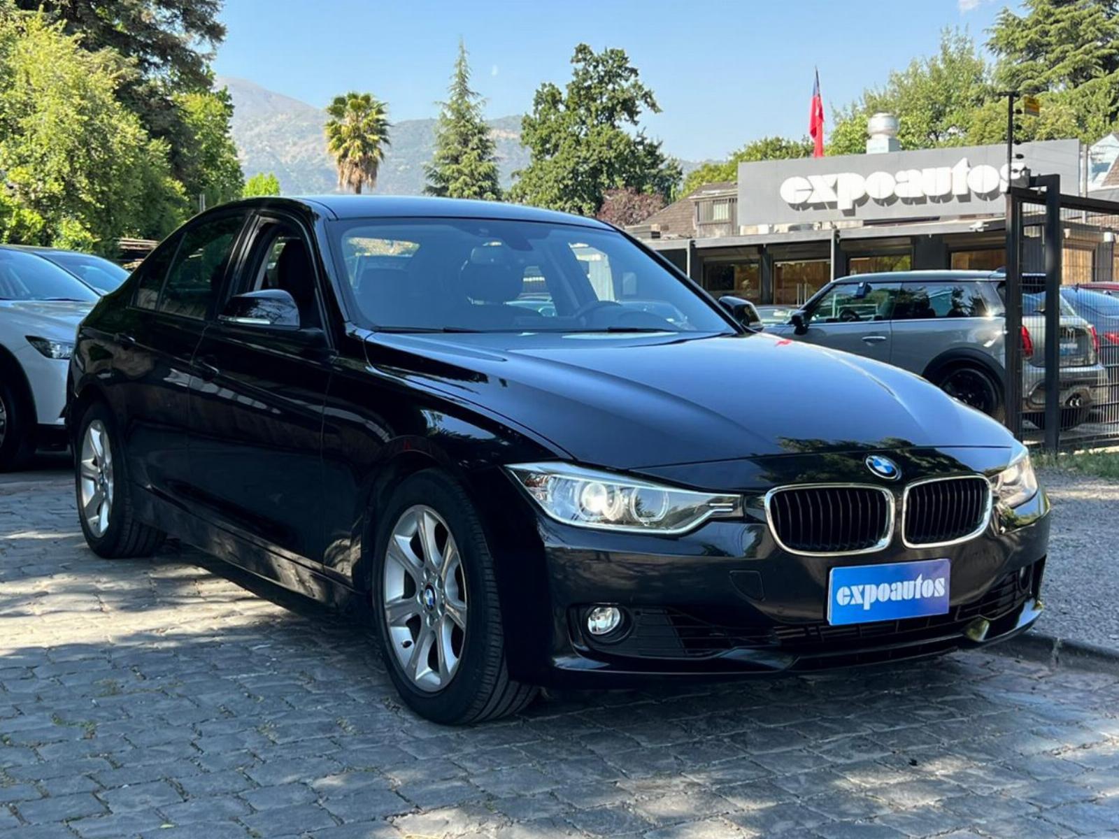 BMW 320 ÚNICO DUEÑO 2015 MANTENIMIENTO AL DÍA - ExpoAutos