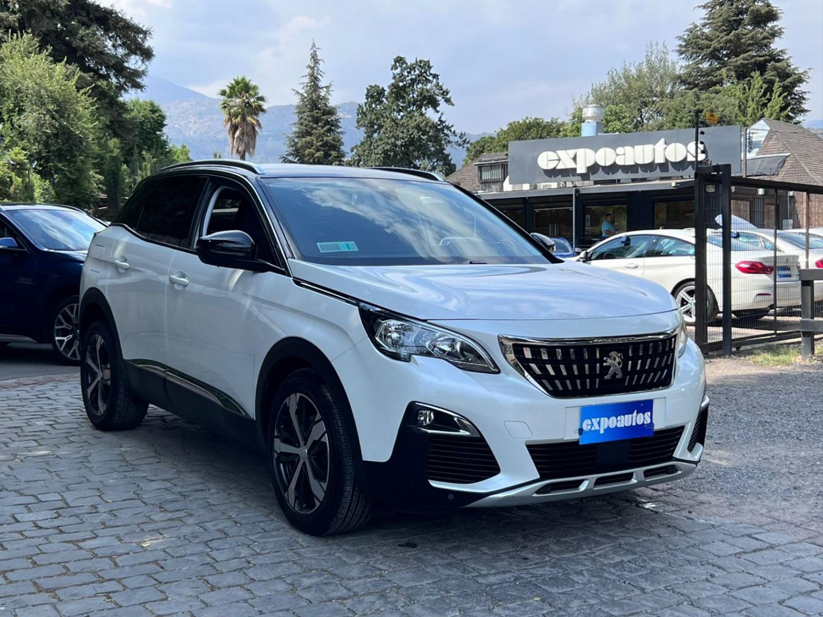 PEUGEOT 3008 ALLURE THP EAT 6 2018 MANTENIMIENTO EN LA MARCA UN DUEÑO - 