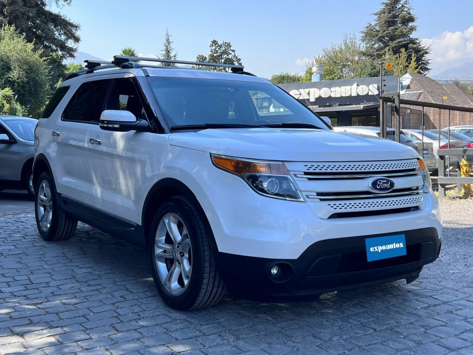 FORD EXPLORER LIMITED 4x4 3.5 2015 MANTENIMIENTO AL DÍA - 