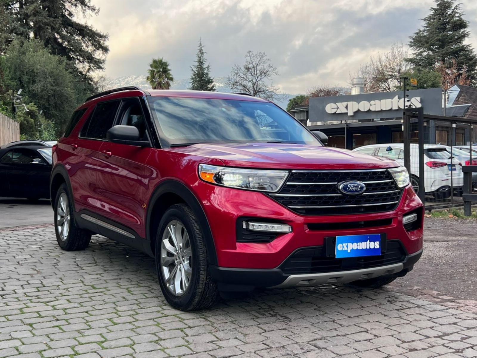 FORD EXPLORER XLT 4WD 2.3 ECOBOOST 2024 UN DUEÑO MANTENIMIENTO EN LA MARCA - ExpoAutos
