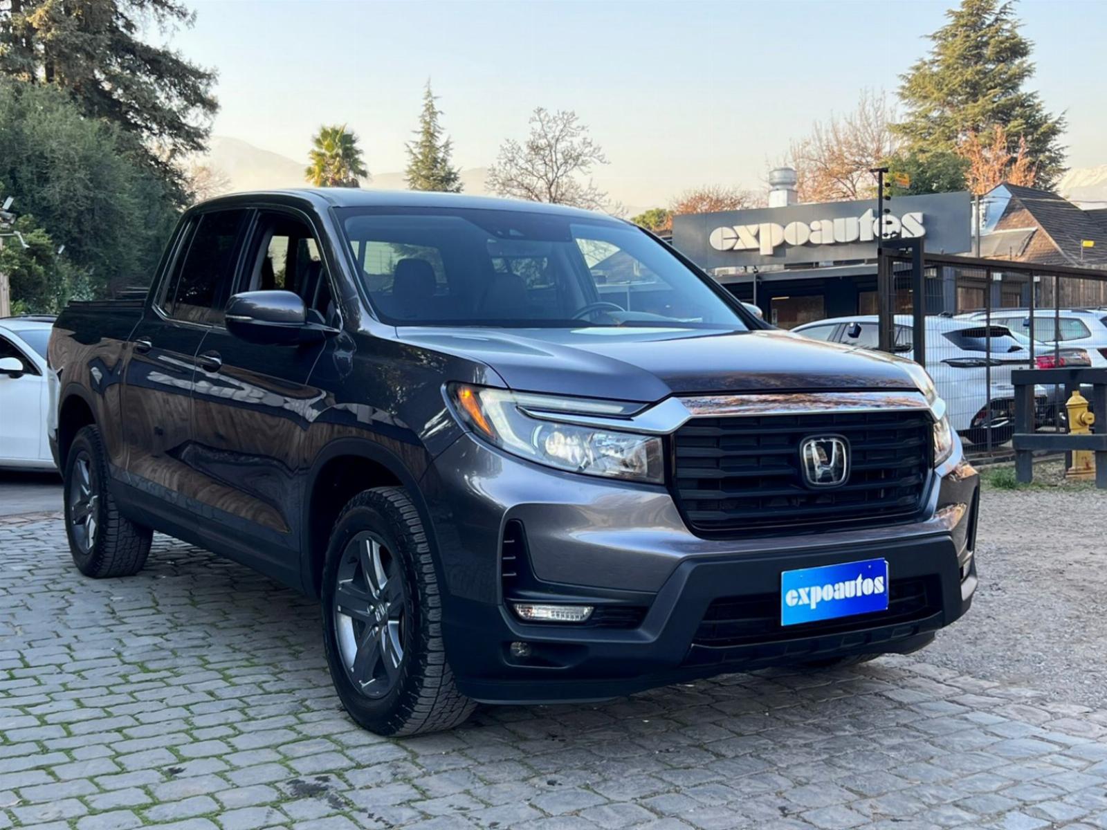 HONDA RIDGELINE RTL 4x4 3.5 2022 MANTENIMIENTO EN LA MARCA UN DUEÑO - FULL MOTOR
