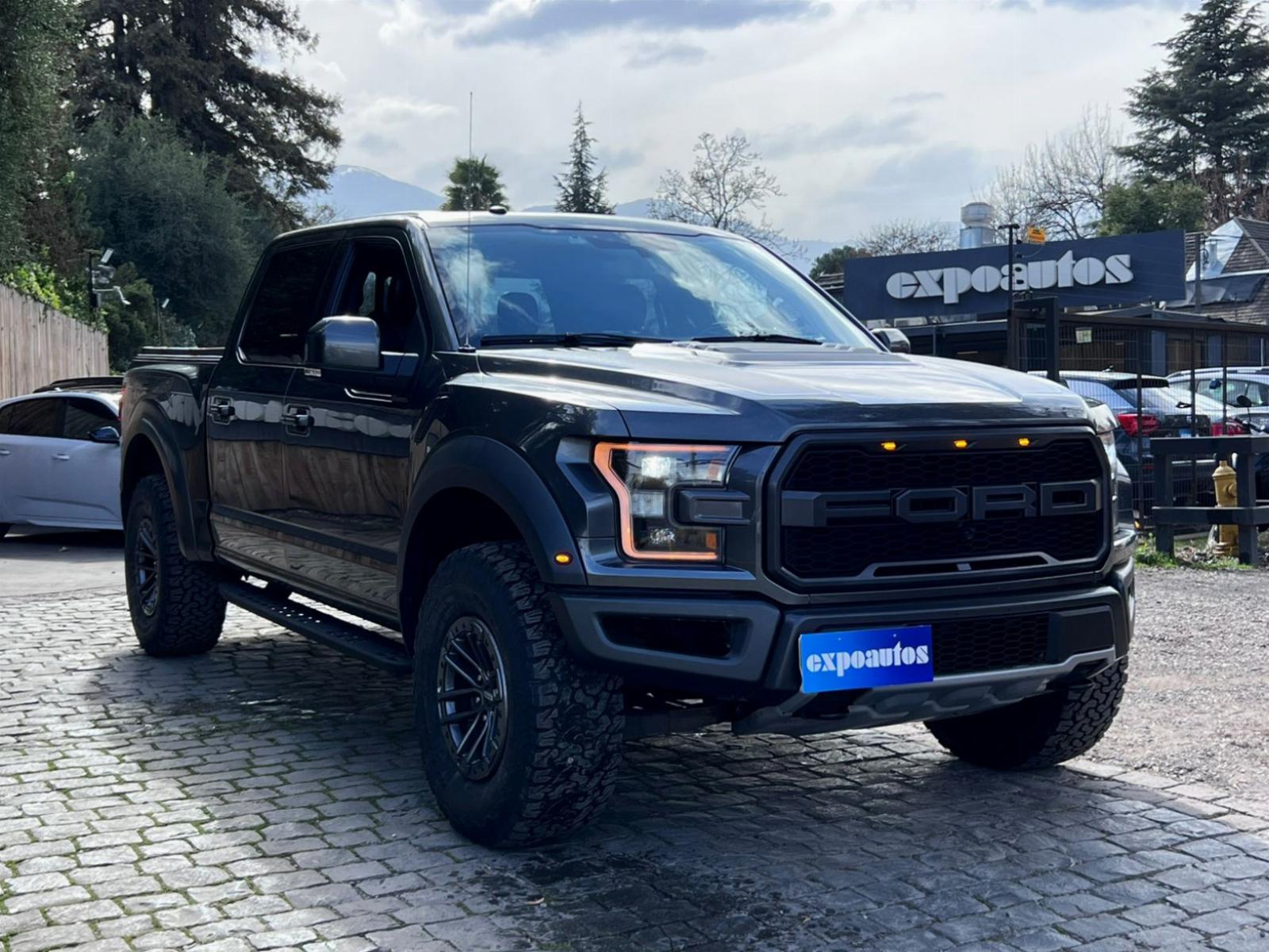 FORD F-150 RAPTOR 3.5 ECOBOOST 2019 UN DUEÑO MANTENIMIENTO EN LA MARCA  - ExpoAutos