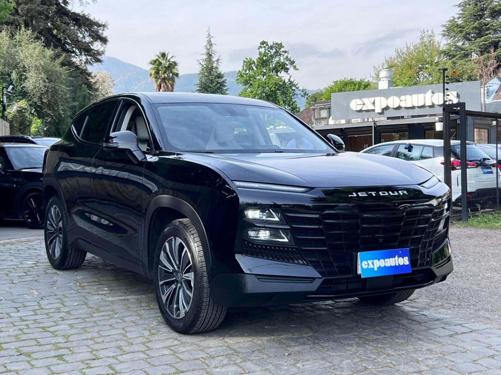 JETOUR DASHING LUX 1.5T 2025 GARANTÍA VIGENTE - 