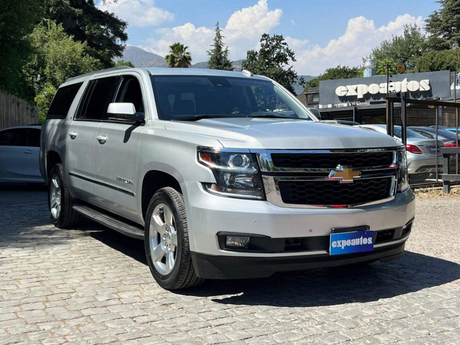 CHEVROLET SUBURBAN LT 5.3 AT 2019 MANTENIMIENTO EN LA MARCA - FULL MOTOR