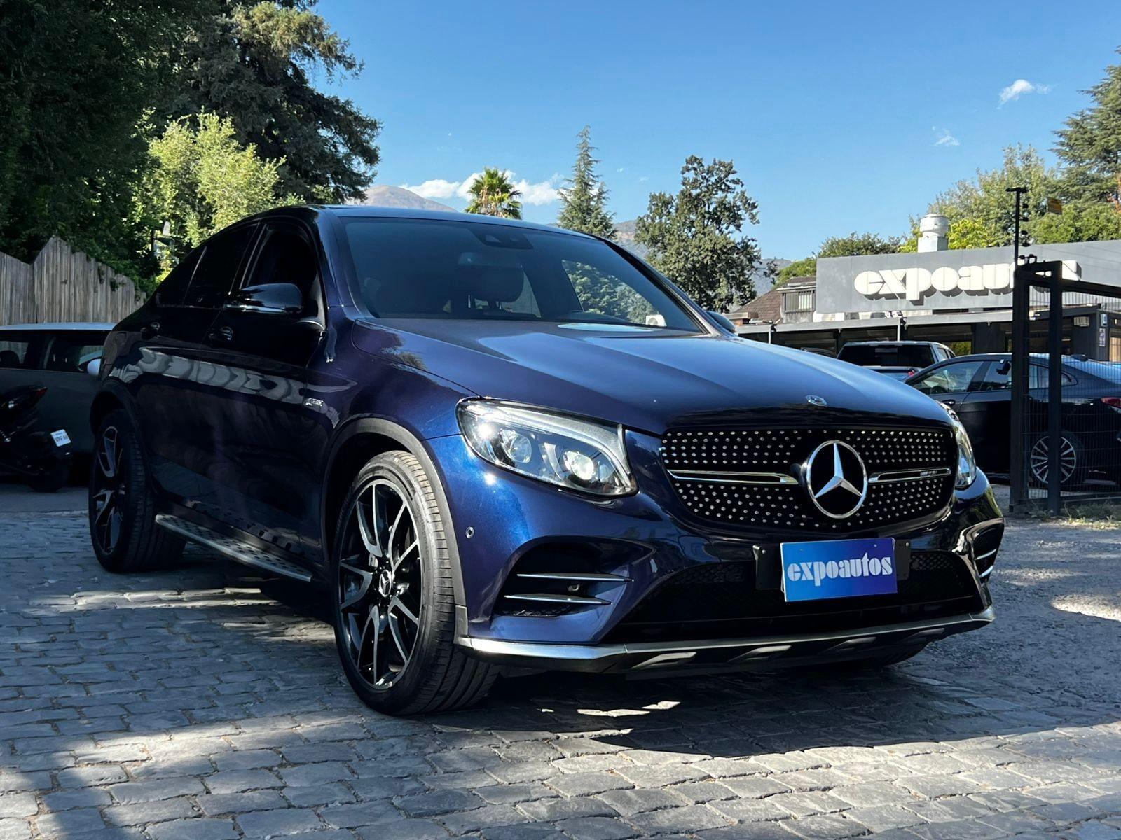 MERCEDES-BENZ GLC 43 AMG 3.0 COUPE 2019 MANTENIMIENTO EN LA MARCA UN DUEÑO - FULL MOTOR