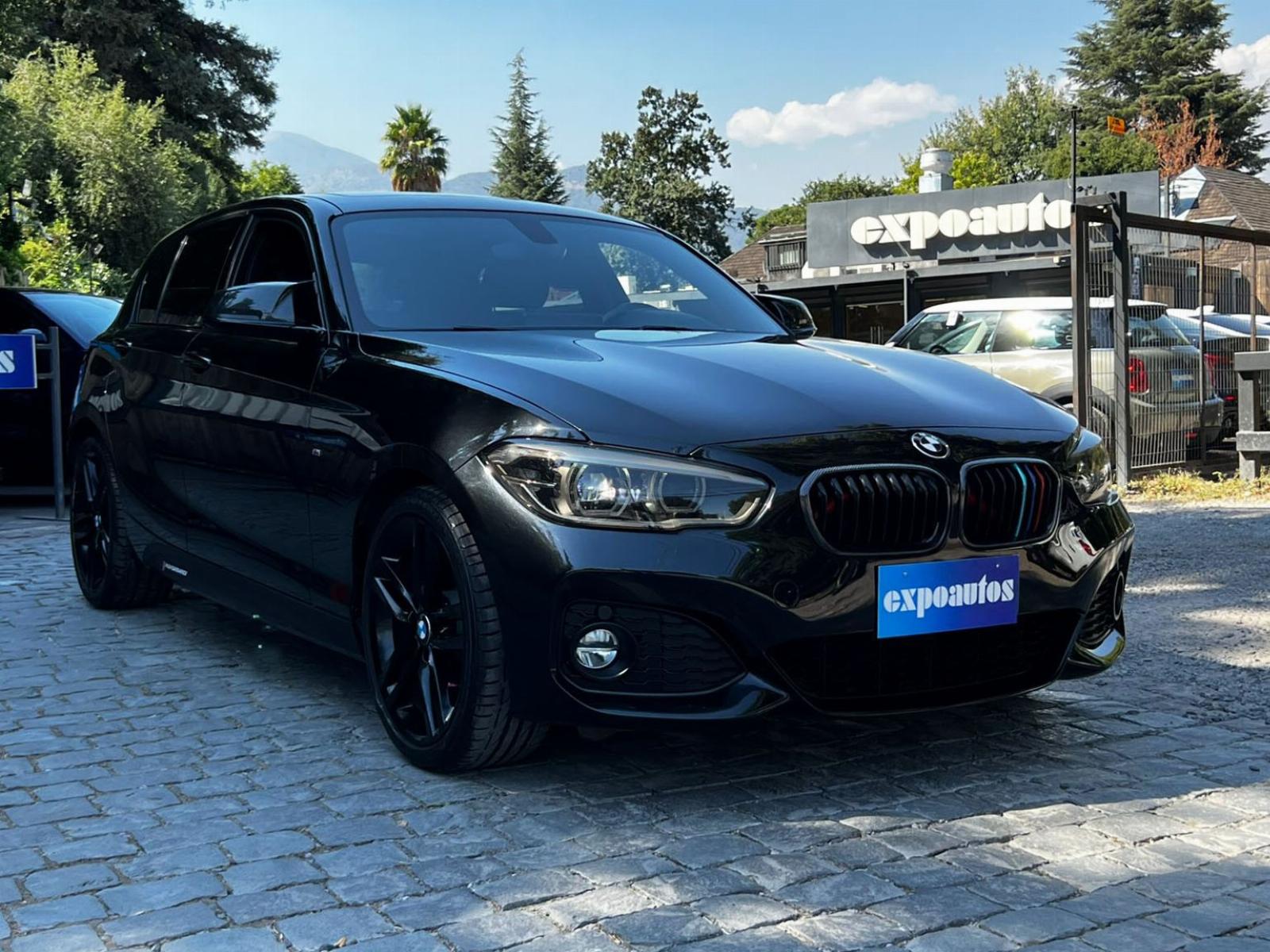 BMW 120 2.0 LOOK M 5P 2020 MANTENIMIENTO AL DÍA - FULL MOTOR