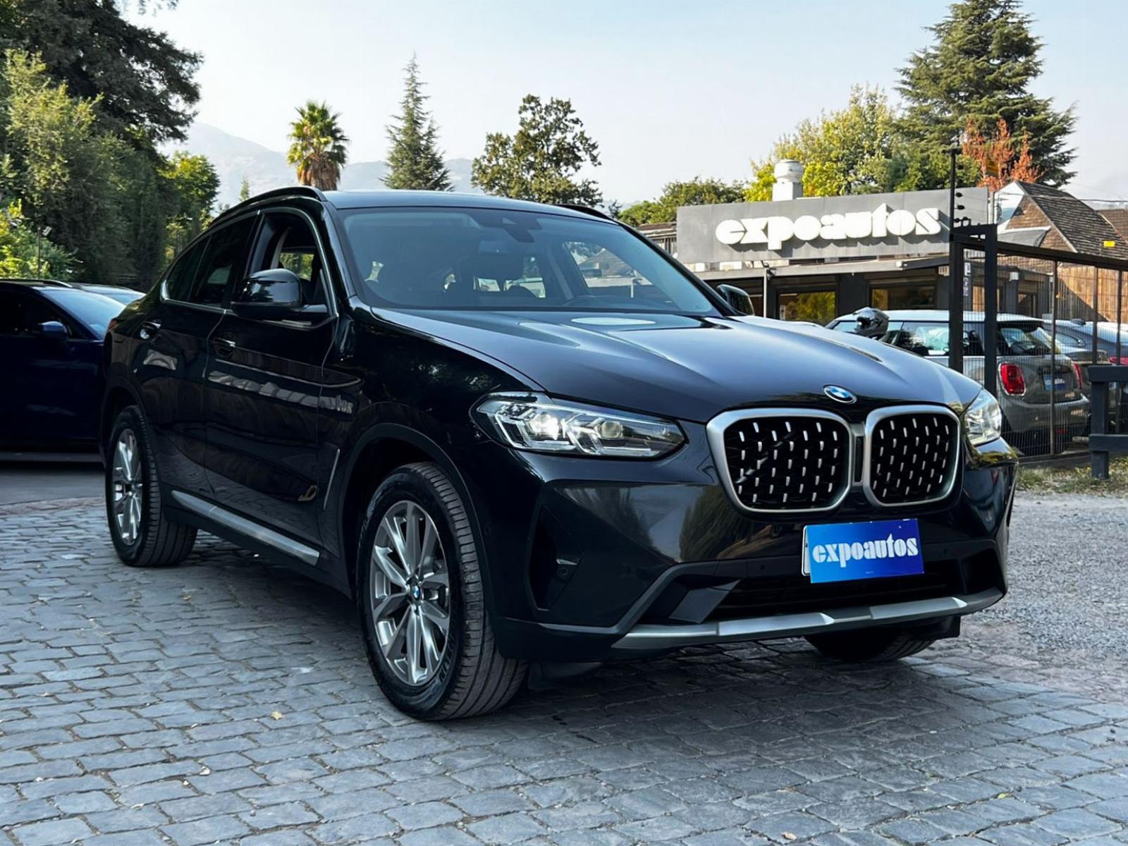 BMW X4 HERITAGE XDRIVE 2.0i LCI 2024 MANTENIMIENTO SIN COSTO UN DUEÑO - FULL MOTOR