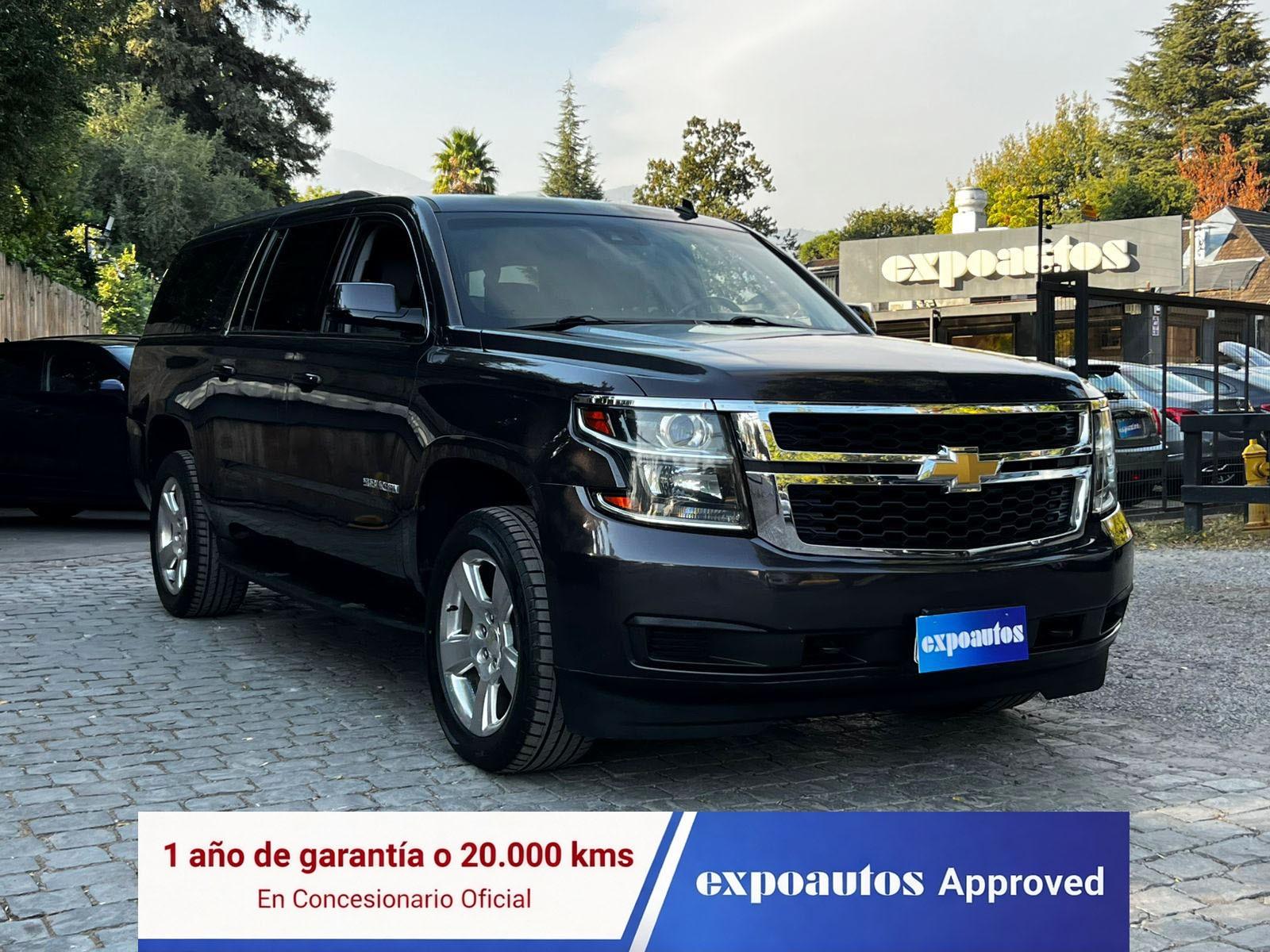 CHEVROLET SUBURBAN LT 4WD 5.3 AT 2015 TRES CORRIDAS DE ASIENTOS - FULL MOTOR
